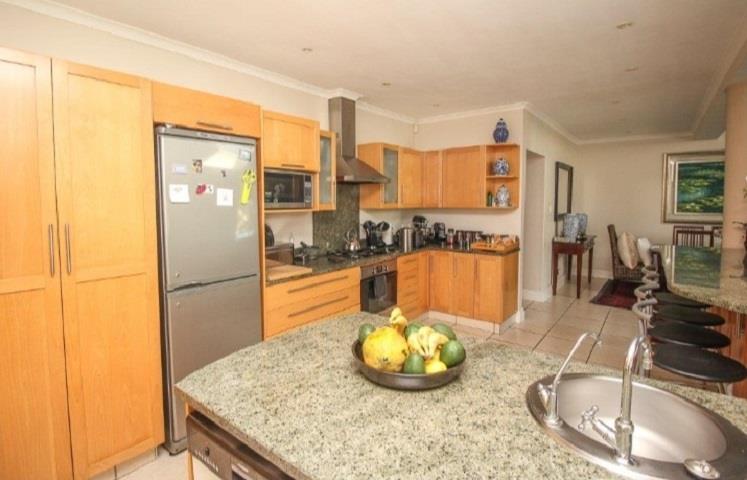 4 Bedroom Property for Sale in Bluewater Bay Eastern Cape